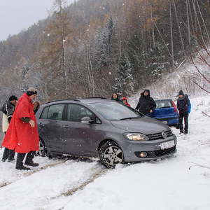Bischofs Visitation Dekanat Weyer, Wanderung, Visitation mit den Mitgliedern der Pastoralkonferenz Dekanat Weyer in Trattenbach im SchneeFoto: Jack Haijes