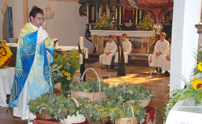 Kräutersegnung in Burgkirchen