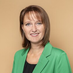 Eva-Maria Kienast, M.A., MA
