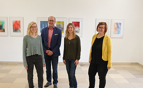 (v. l.) Tamara Wintereder, BA (SPES Zukunftsakademie), Dr. Christian Pichler (Leiter Katholisches Bildungswerk OÖ), Birgit Krenn, M.A. (Jugendleiterin bei KernZone Wels), MMag.a Michaela Wagner (Leiterin KBW-Treffpunkt Bildung OÖ) 