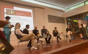 Podiumsdiskussion bei der Plattformtagung Krisenintervention