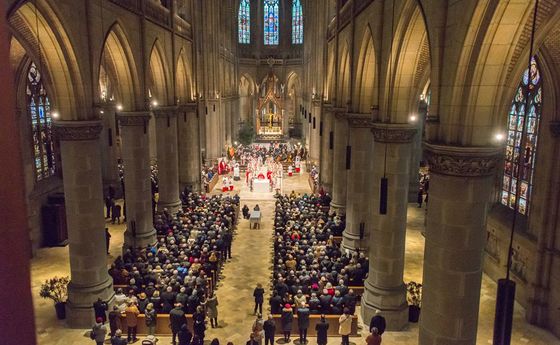 Festgottesdienst im Linzer Mariendom