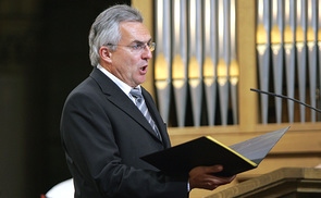 Domkapellmeister Josef Habringer freut sich auf Bruckners e-Moll-Messe im Dom