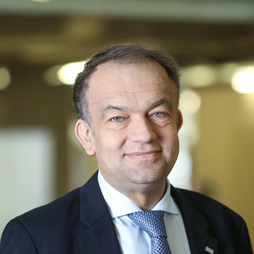 Univ.-Prof. Meinhard Lukas