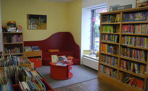         Die Kinderecke in der Bibliothek Alkoven bleibt vorerst noch leer.                       