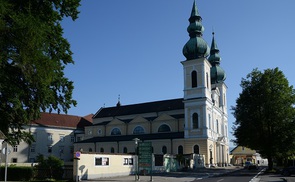 Pfarrgemeinde MAria Puchheim / Erasmus Grünbacher Dekanat Schwanenstadt, Pfarrkirche Maria Puchheim