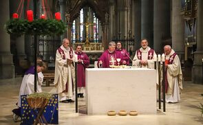 Dank für 20 Jahre Bischofsweihe von Bischof Manfred Scheuer: Gaudete-Sonntag 2023 im Linzer Mariendom